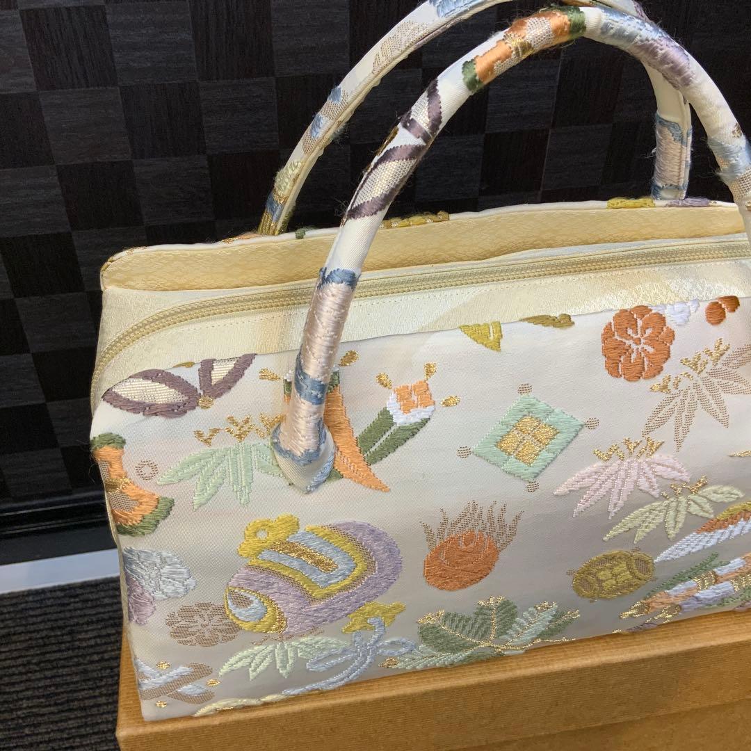 【井澤屋】利休バッグ　和装用バッグ クリーム色 唐織　707292