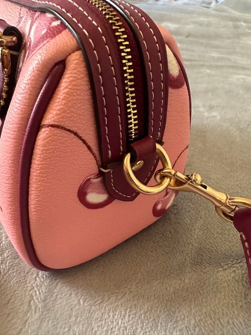 マーブル☆COACH コーチ チェリー クロスボディバッグ