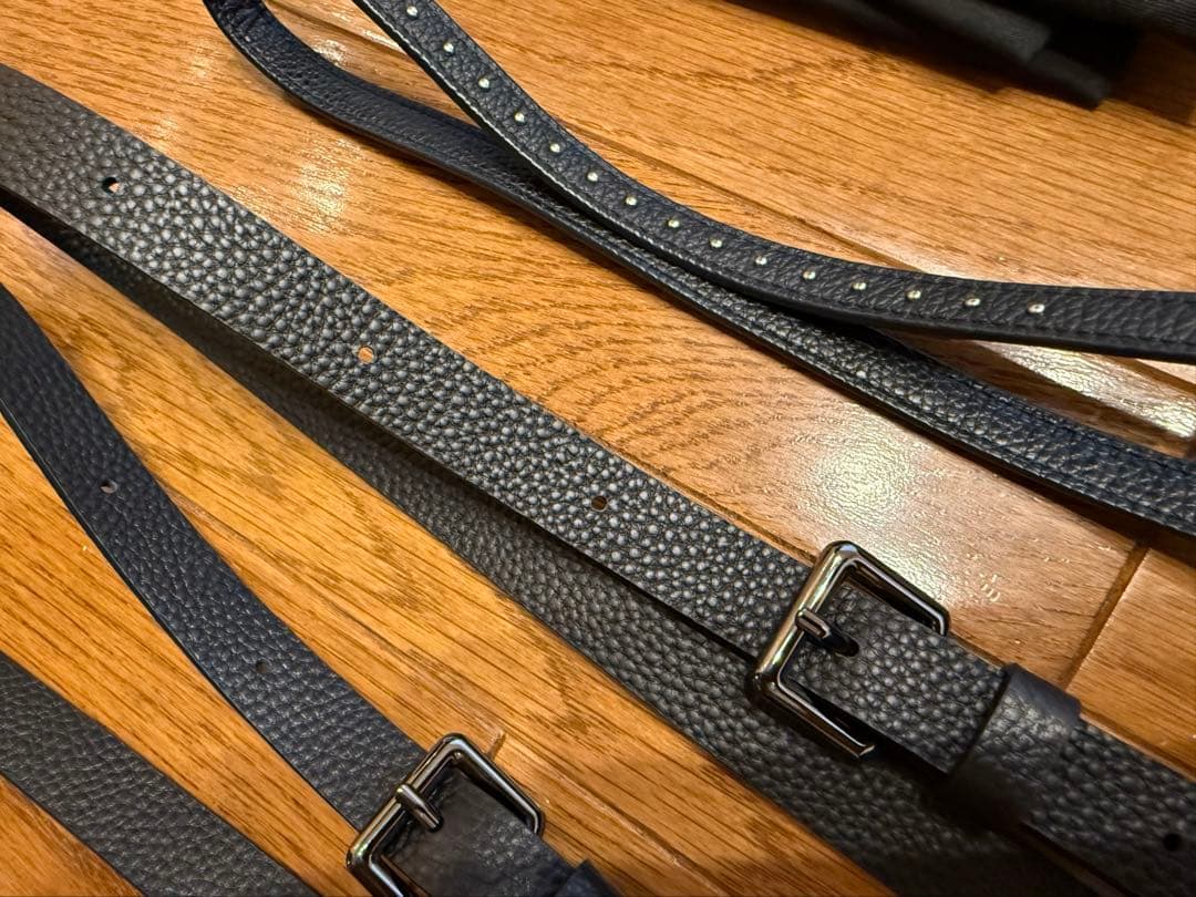 BANDOLIER iPhone16 諸々セット