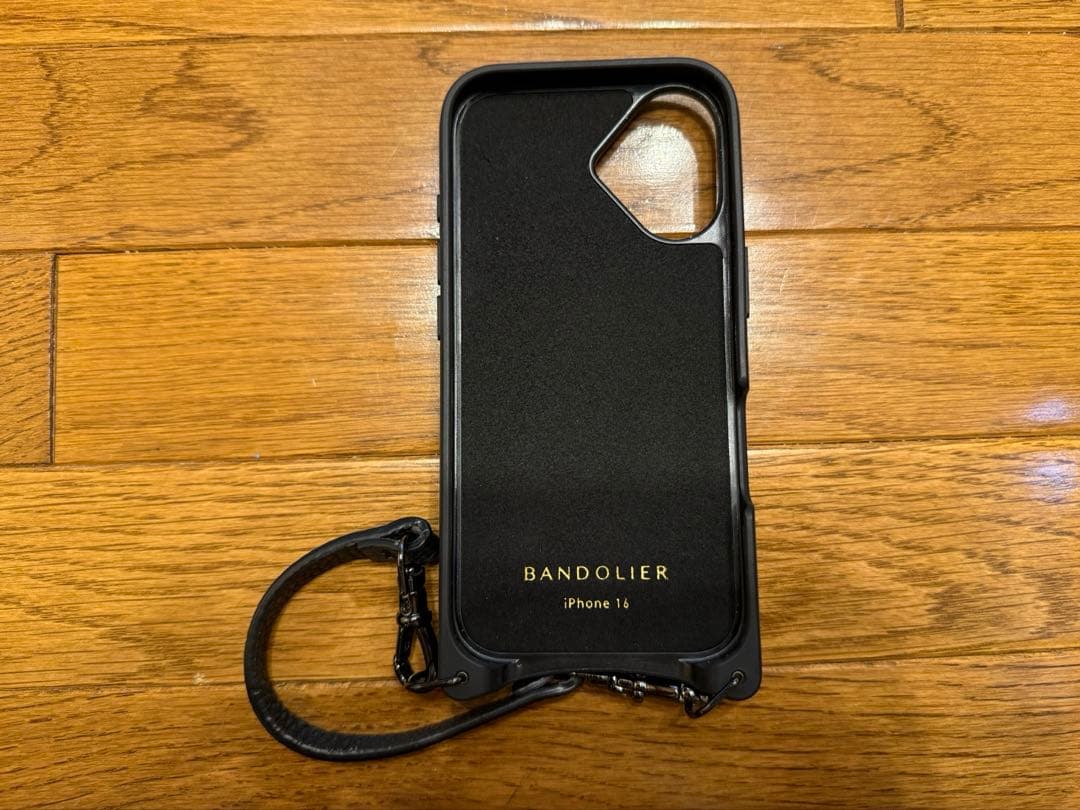 BANDOLIER iPhone16 諸々セット