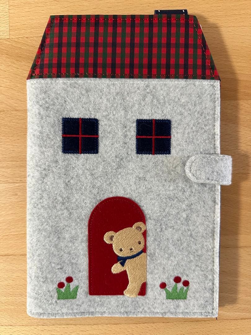 【ファミリア/新品タグ付き】再販なし　完売デザイン　マルチケース　えんとつ