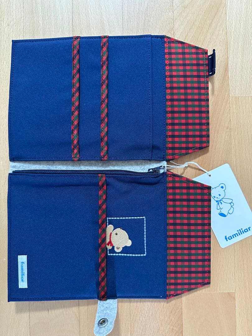 【ファミリア/新品タグ付き】再販なし　完売デザイン　マルチケース　えんとつ