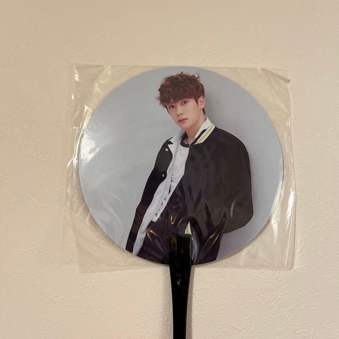 NCT NCT U The 7 sense うちわ ジェヒョン 公式 グッズ