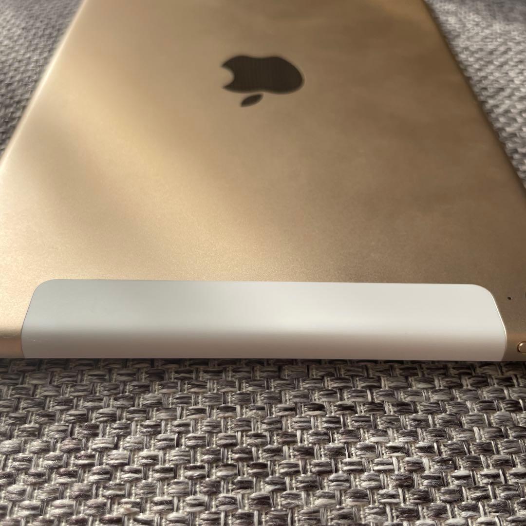 【美品】iPad mini4 128GB SIMフリー 【当日発送】