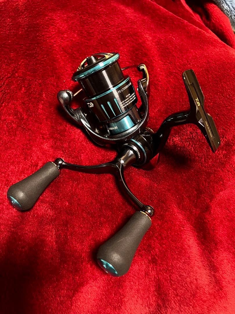 DAIWA 23 エメラルダス RX FC LT2500-H-DH ダイワ