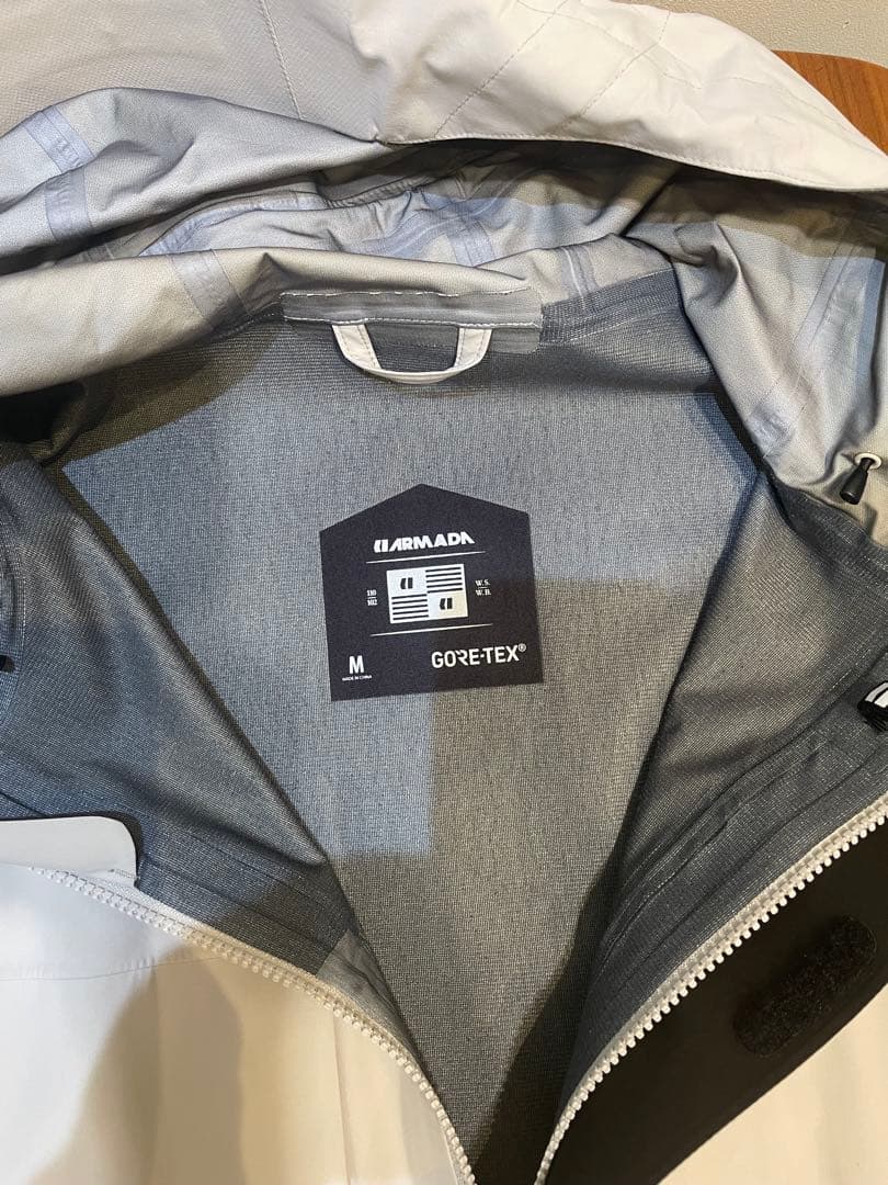 armada ZEROゴアテックスProジャケ/M（日本Ｌ）年内30日までの出品