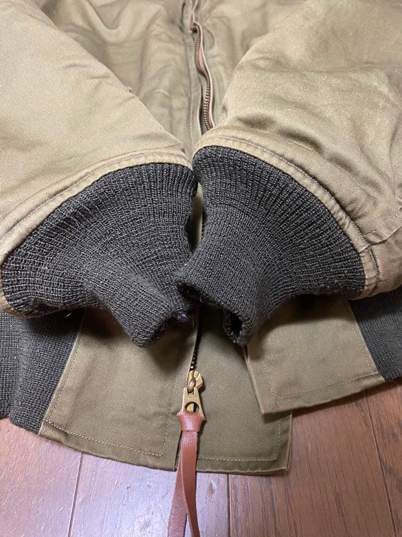 バズリクソンズ　B-10サイズ38 フライトジャケット東洋エンタープライズ　美品