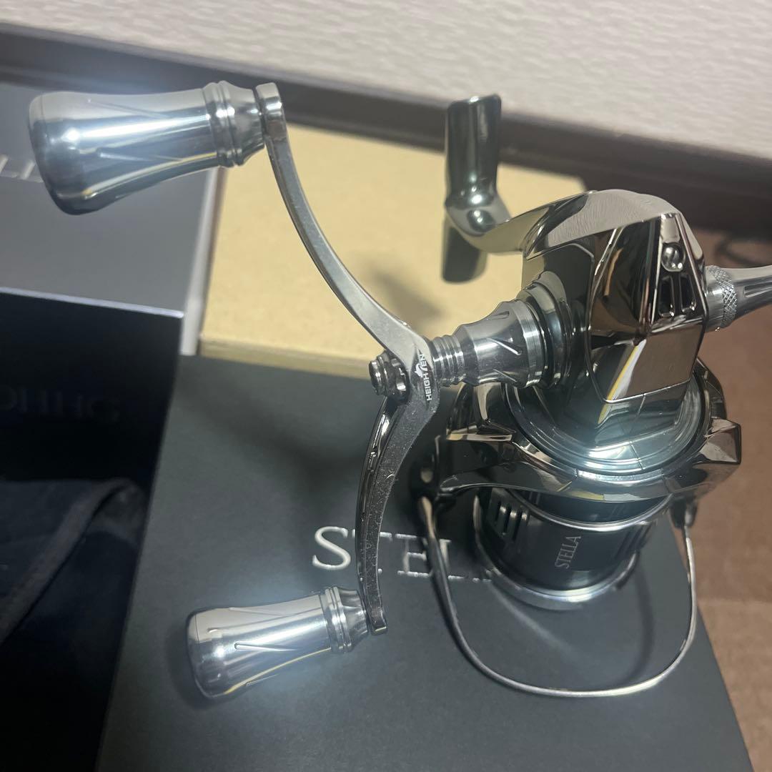 シマノ　22ステラC3000SDHHG 保管品