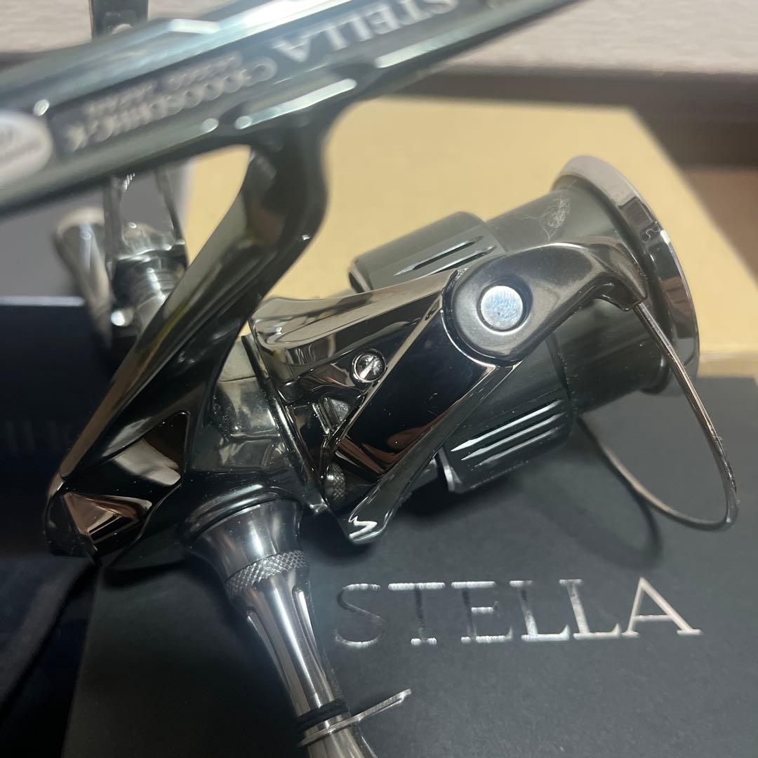 シマノ　22ステラC3000SDHHG 保管品