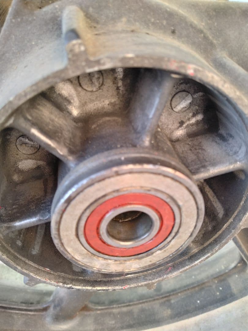 スカッパノンさま用 HONDA　ジェイド250 MC23　ホイールセット（前後）