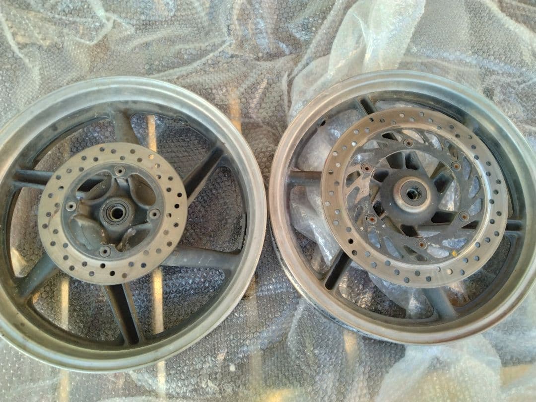 スカッパノンさま用 HONDA　ジェイド250 MC23　ホイールセット（前後）