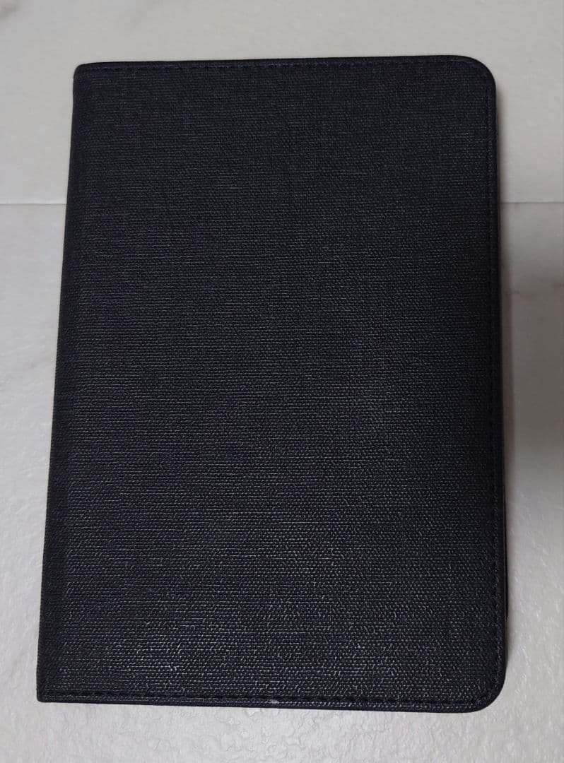 Kindle Paperwhite 第10世代 32GB Wi-Fi カバー付き