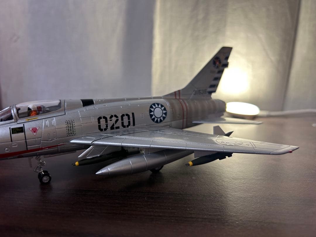 ホビーマスター F-100D 台湾 中華民国空軍 第41戦闘機作戦隊 1/72