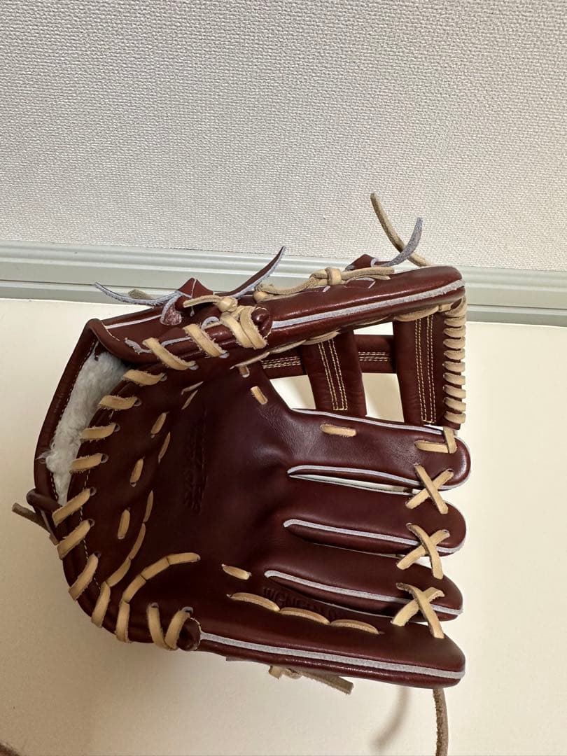 軟式硬式兼用　野球グローブ