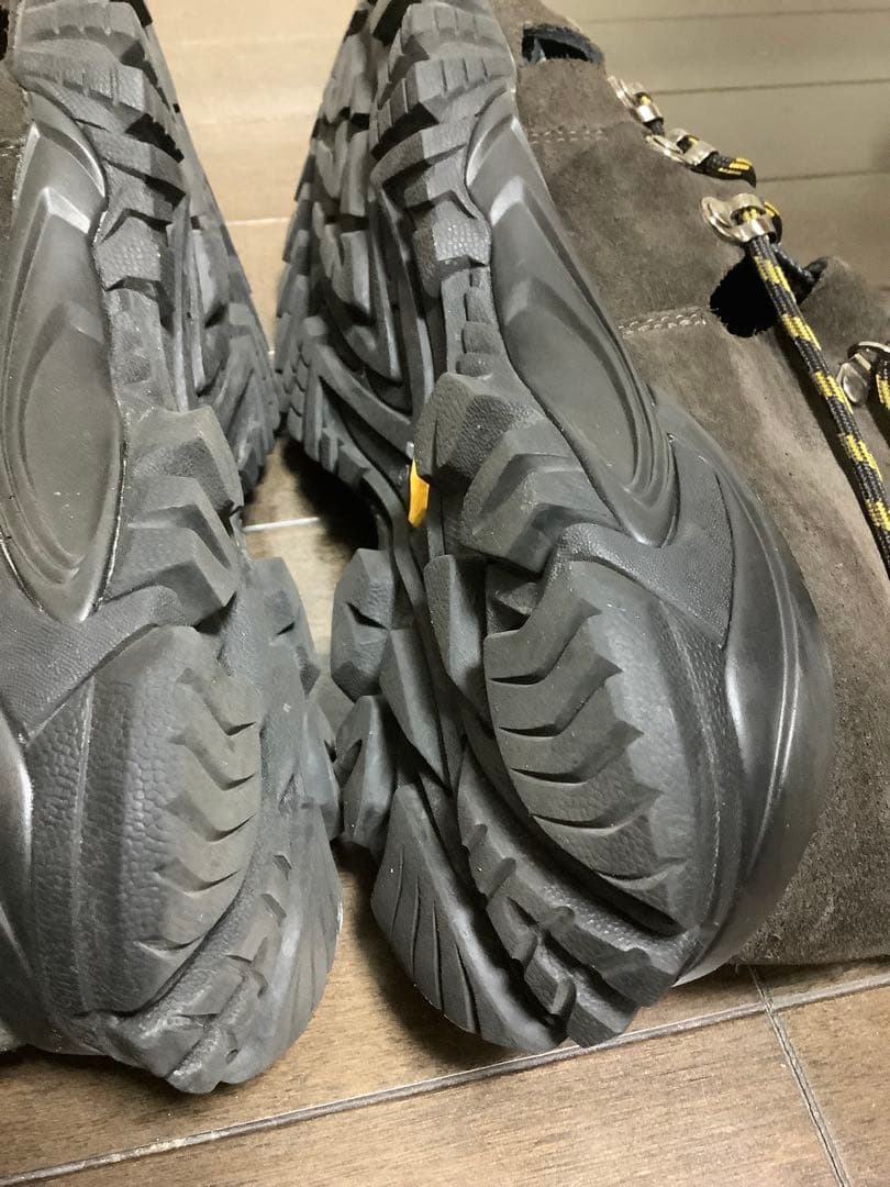 niceness veneto サイズ43(27.0)