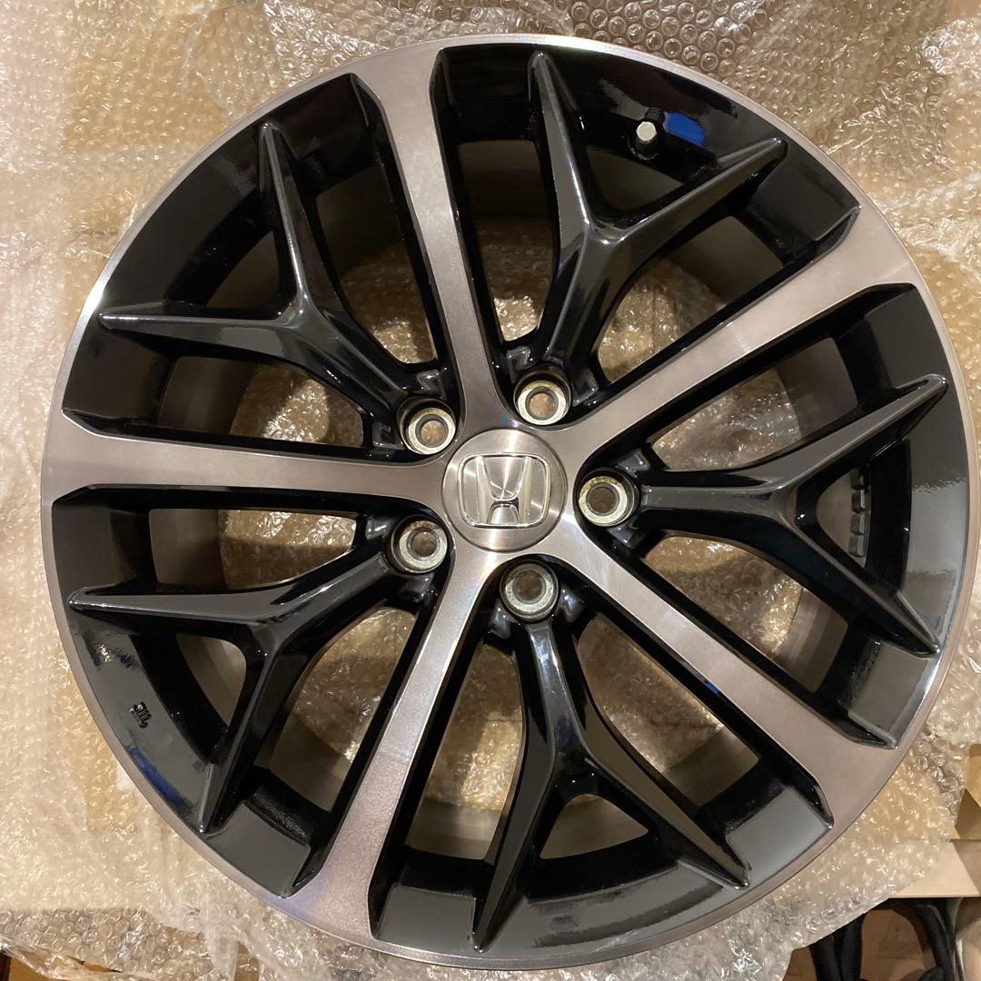 FK7 後期純正ホイール美品1本のみ