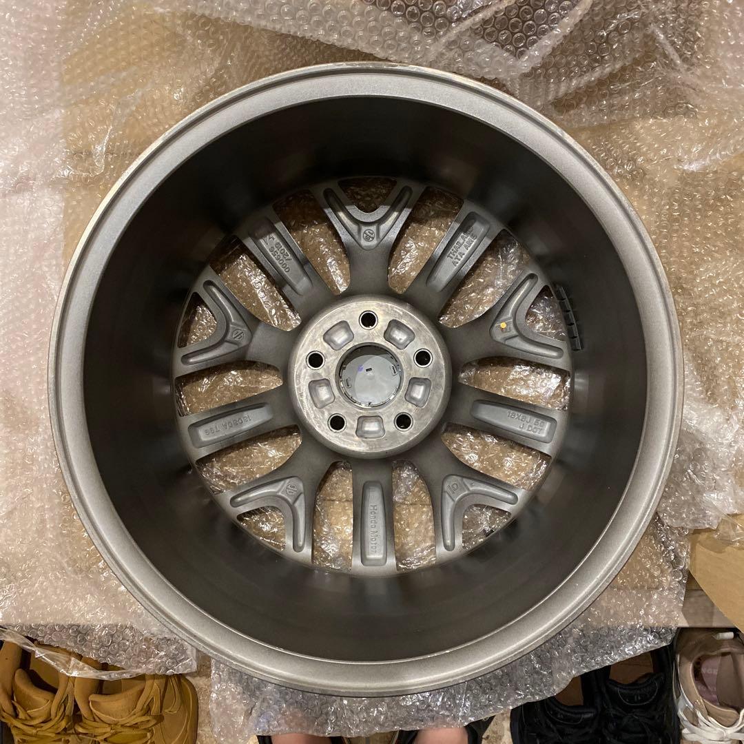 FK7 後期純正ホイール美品1本のみ