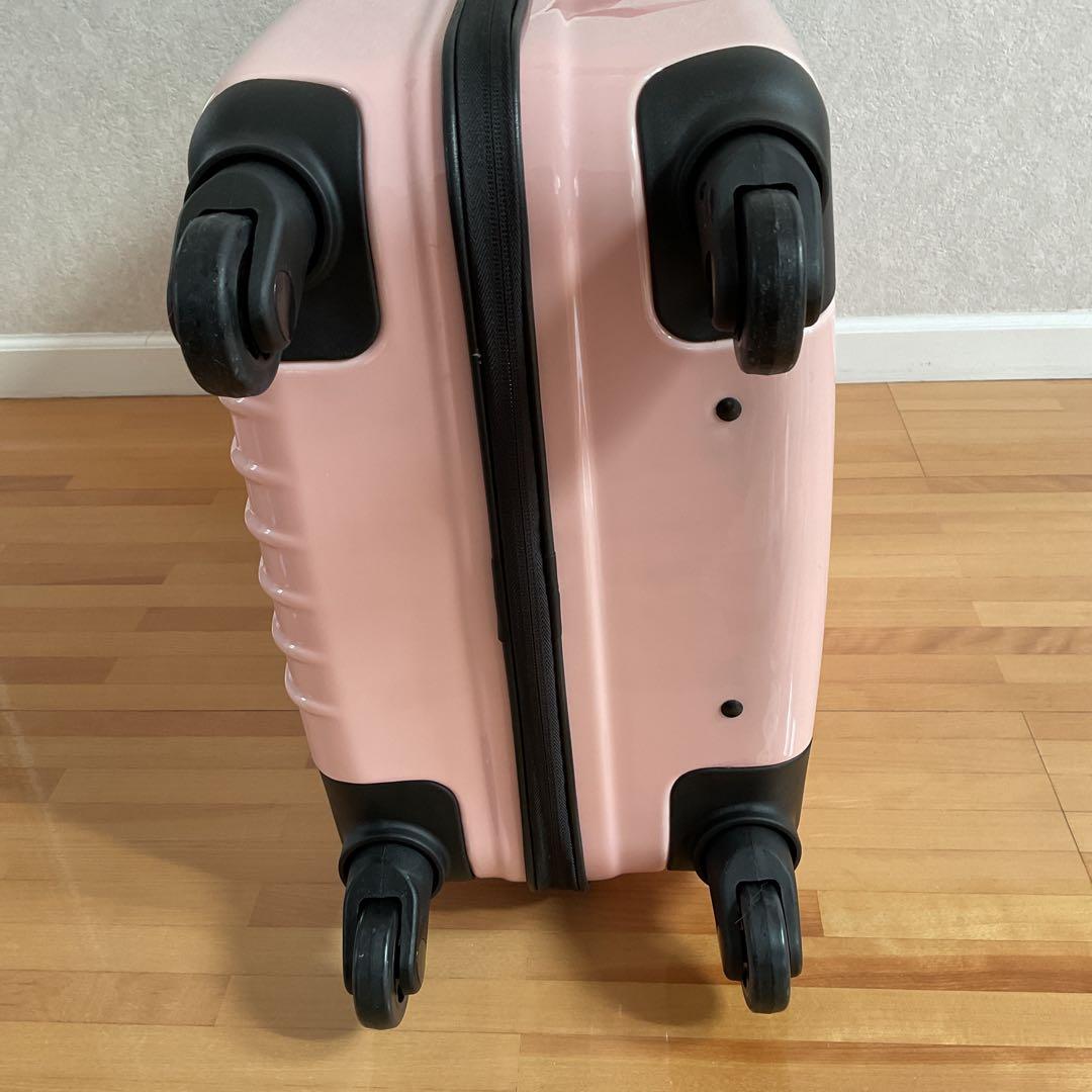 キティキャリーケース　新品未使用　(即購入可能)