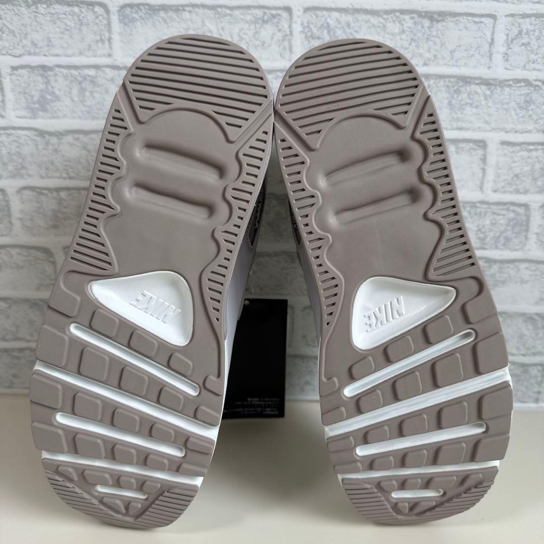 ✨新品✨ナイキ エア マックス 90 LV8 メタリックプラチナム23.5cm