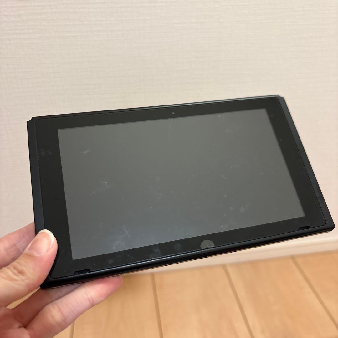 任天堂Switch 本体＋純正Joy-Con +マリオカートソフト