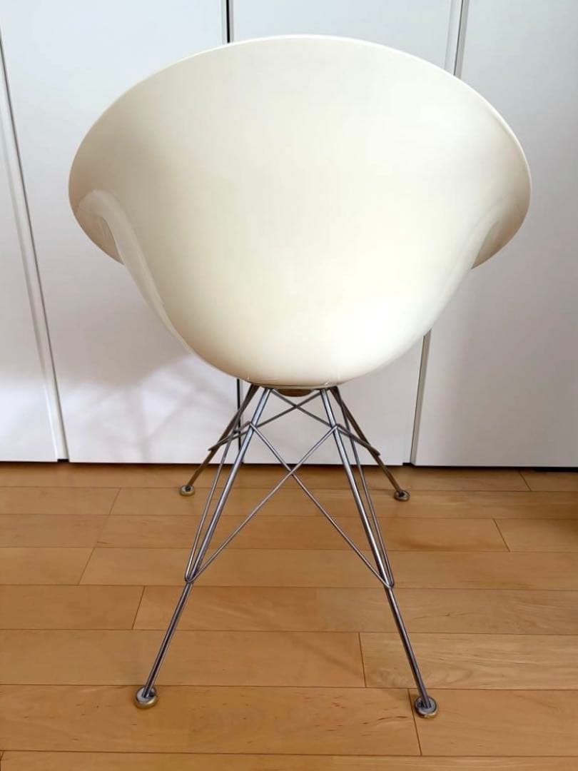 ★Kartell カルテル　エロエスチェア　4本脚　ホワイト