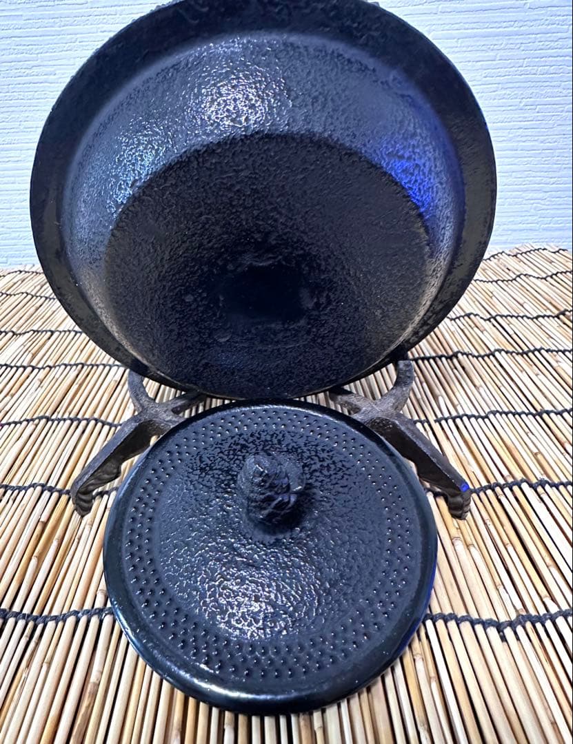未使用品　工房和秋 金野 和秋作 １５型九重アラレ　南部鉄瓶　南部鉄器　鉄瓶