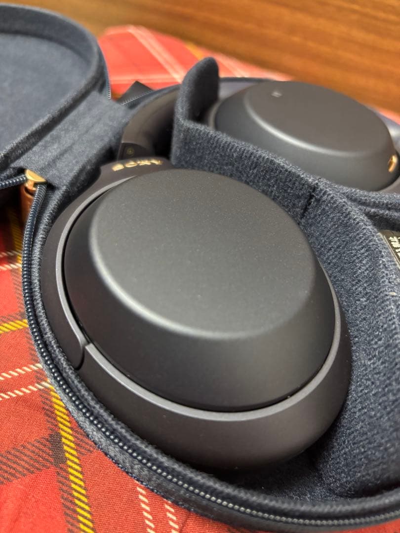 SONY WH-1000XM4 ワイヤレスヘッドホン　ミッドナイトブルー