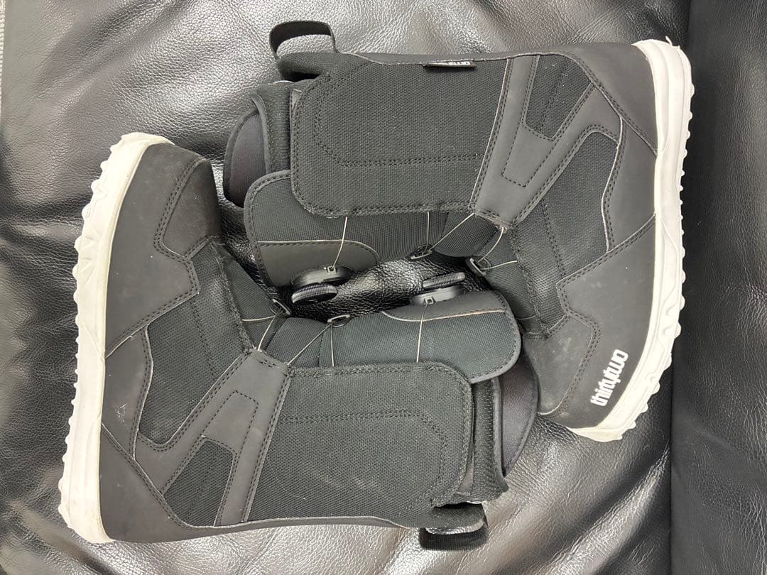 thirtytwo BOAシステム スノーボードブーツ