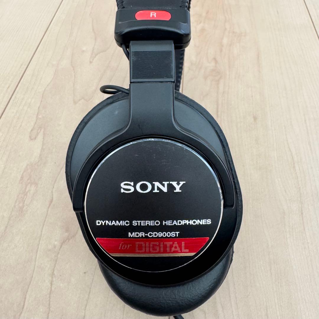 は*な様 【美品✨】SONY MDR-CD900ST 有線ヘッドホン