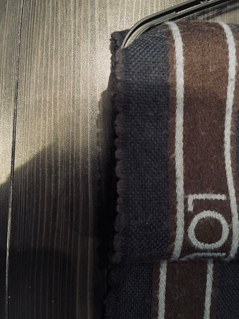 LOUIS VUITTON マフラー　エシャルプ　メサジェ