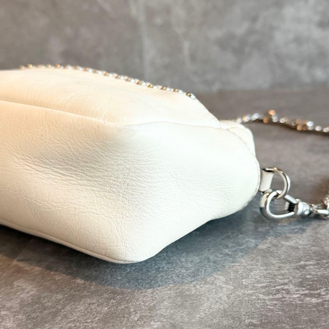 ⭐️ジェイアンドエムデヴィッドソン⭐️ペブル チェーン ショルダーバッグ ホワイト