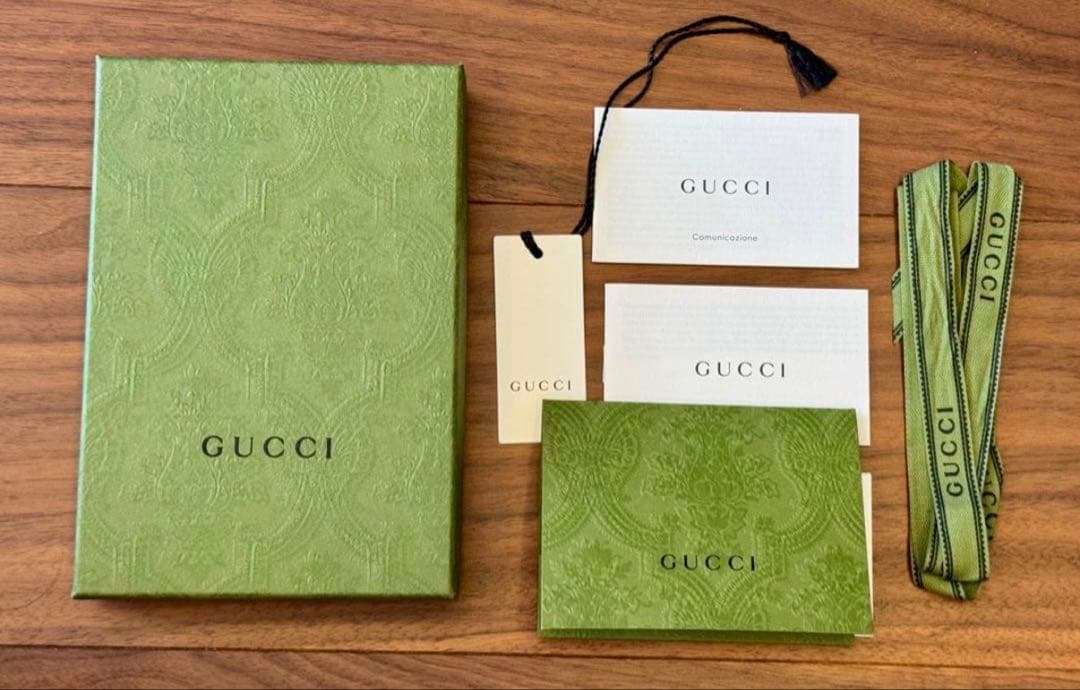 グッチ オフィディア スマホケース　iPhone15pro 極美品