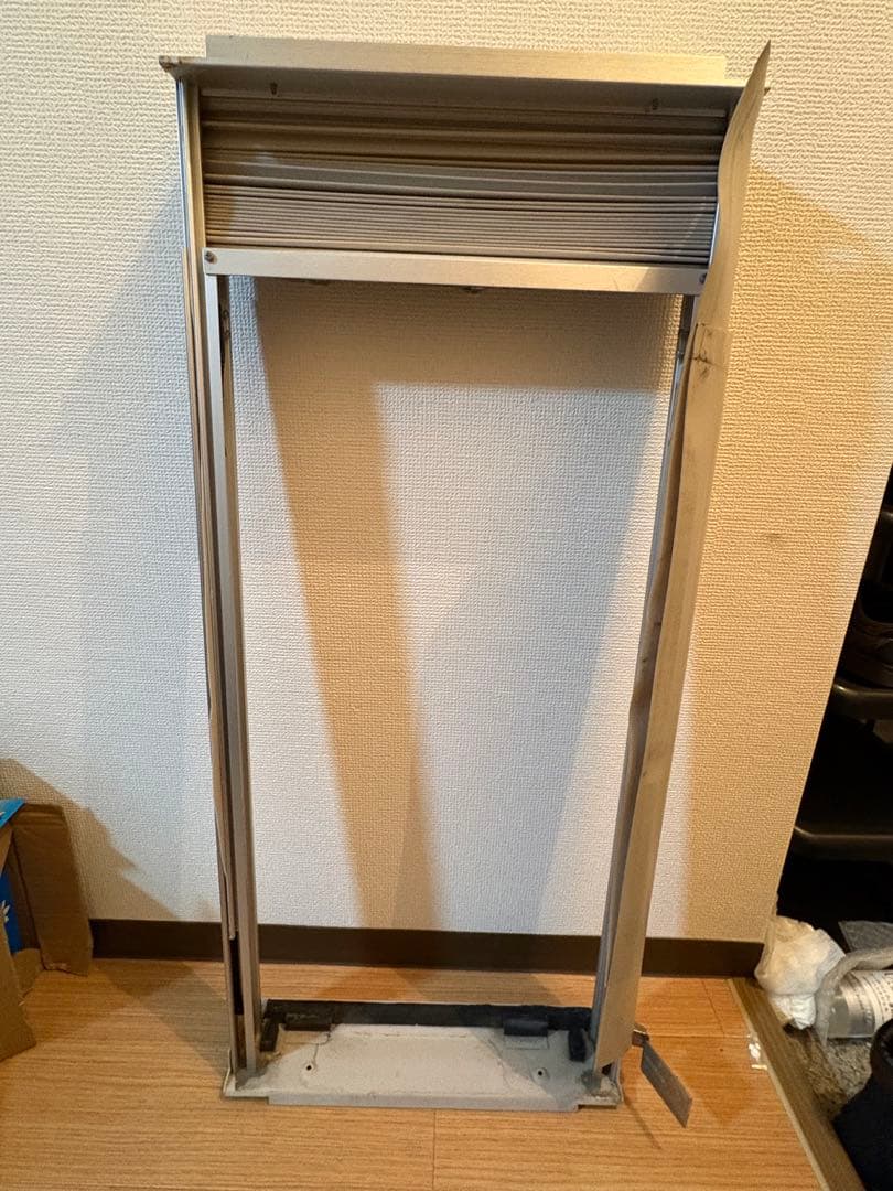 【不用品二郎】エアコン本体、枠セット