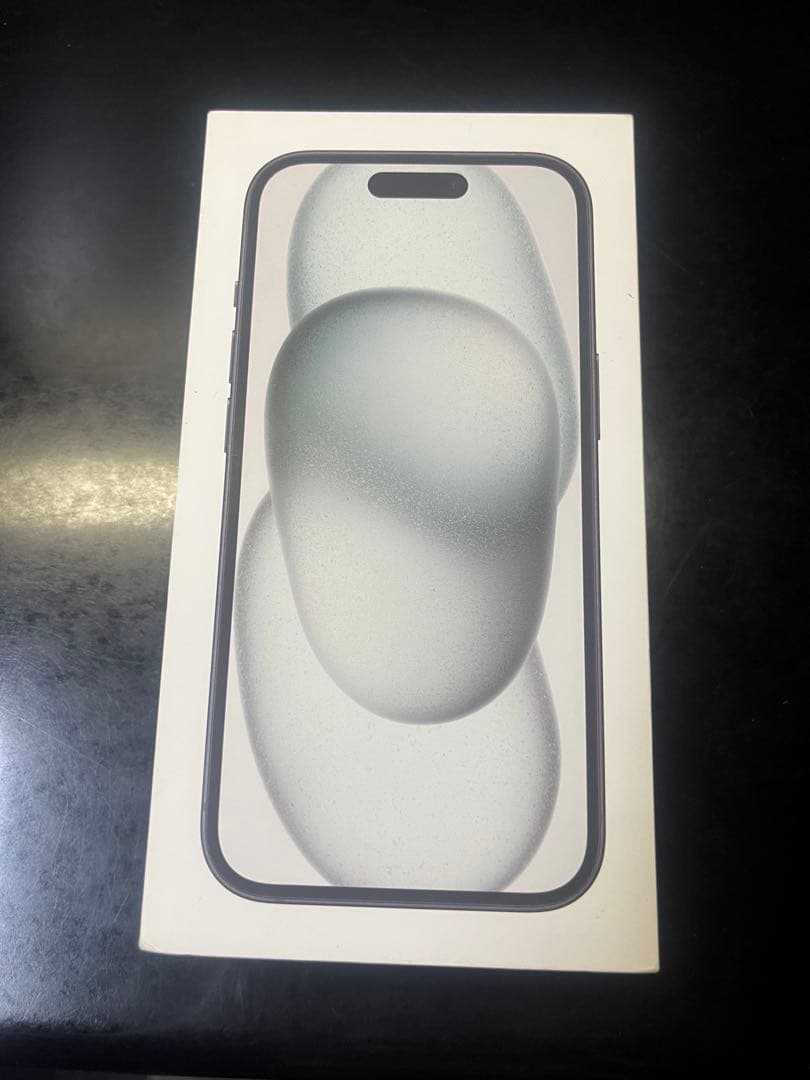 ヴーヌーフンiPhone15 128GB 黒 SIMフリー