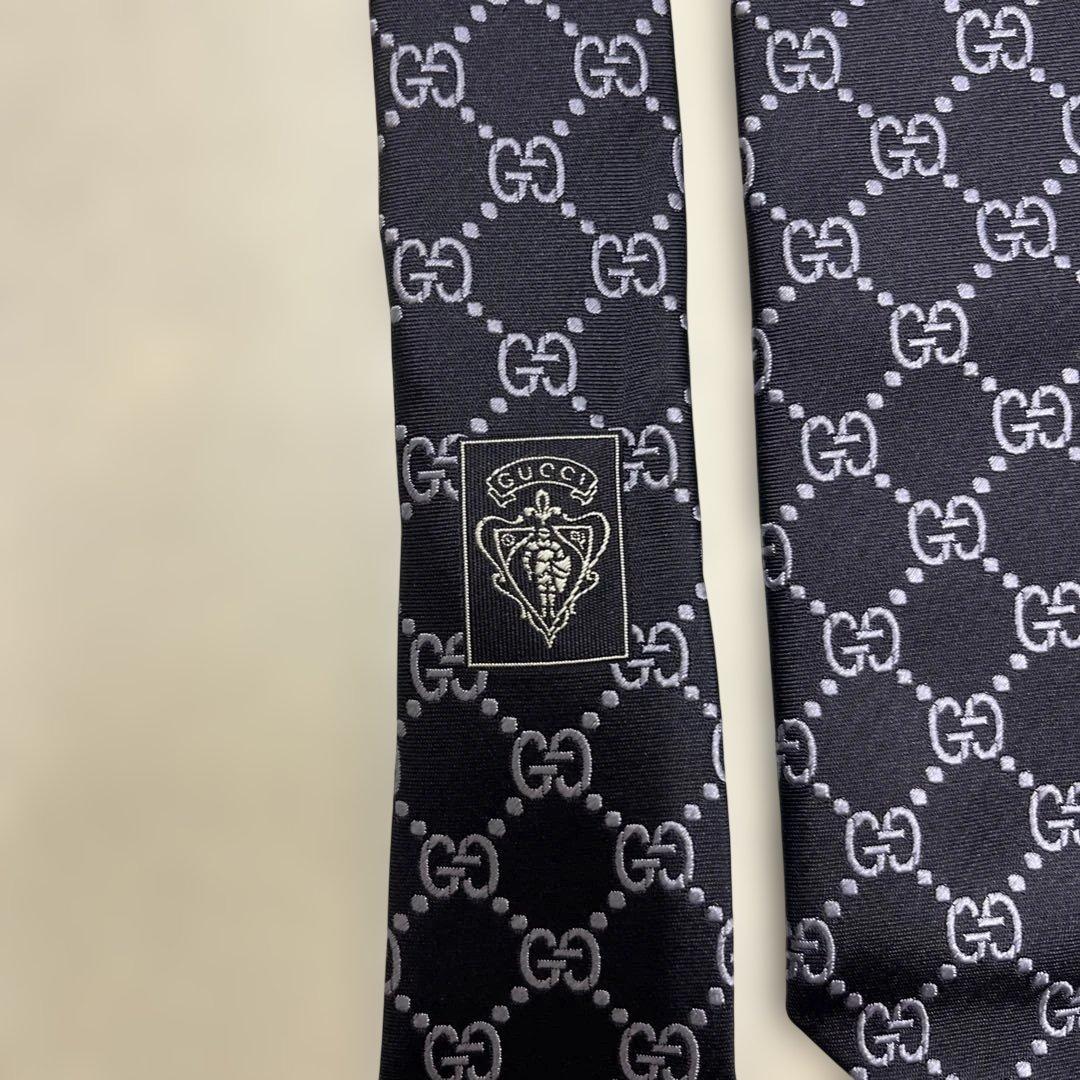 美品　GUCCI ネクタイ　8-21 GG柄　ベルト