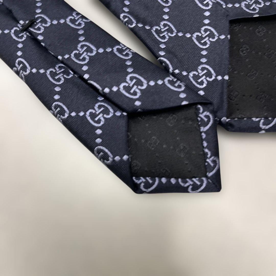 美品　GUCCI ネクタイ　8-21 GG柄　ベルト