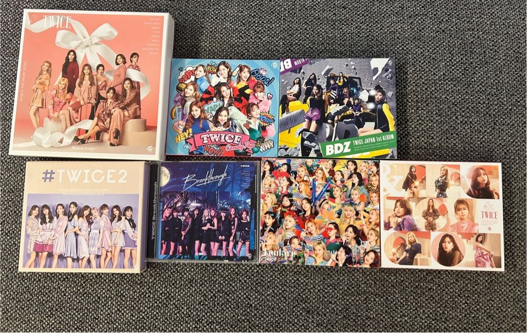 【ツウィペン必見】TWICEまとめ売り★CDアルバムうちわトレカ★