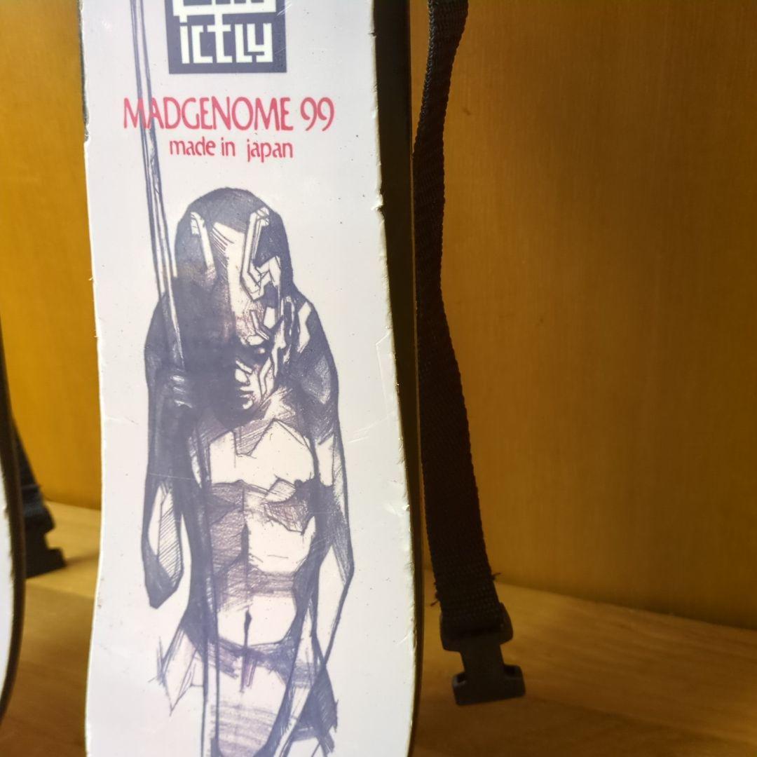 STRICTLY ストリクトリー スキーボード MADGENOME99 99cm