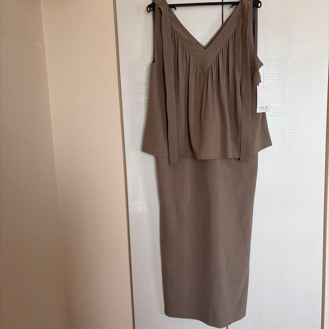 新品　ADAM ET ROPÉ FEMME ショルダーリボンワンピース