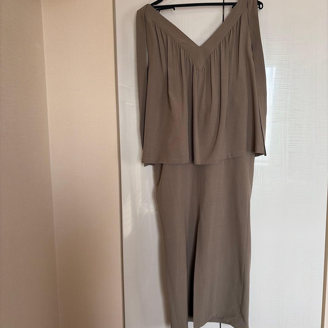 新品　ADAM ET ROPÉ FEMME ショルダーリボンワンピース