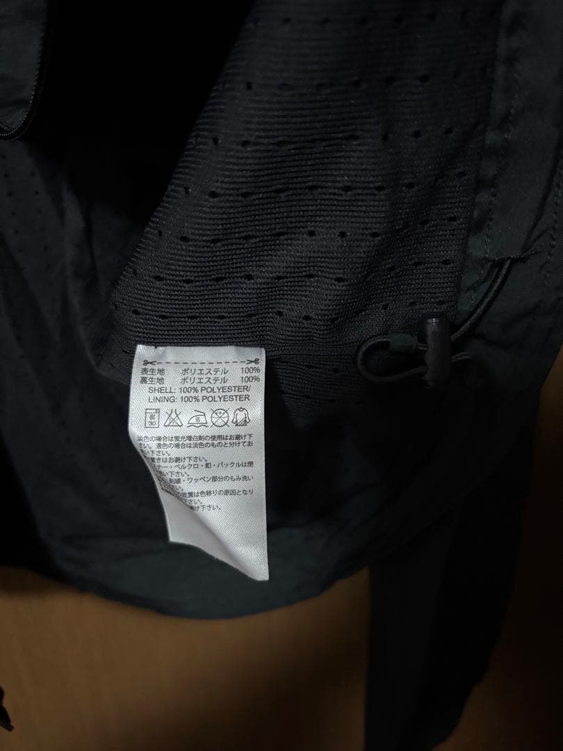 adidasライト.ウインドブレーカーO上下セットG35832黒x赤x白.未使用