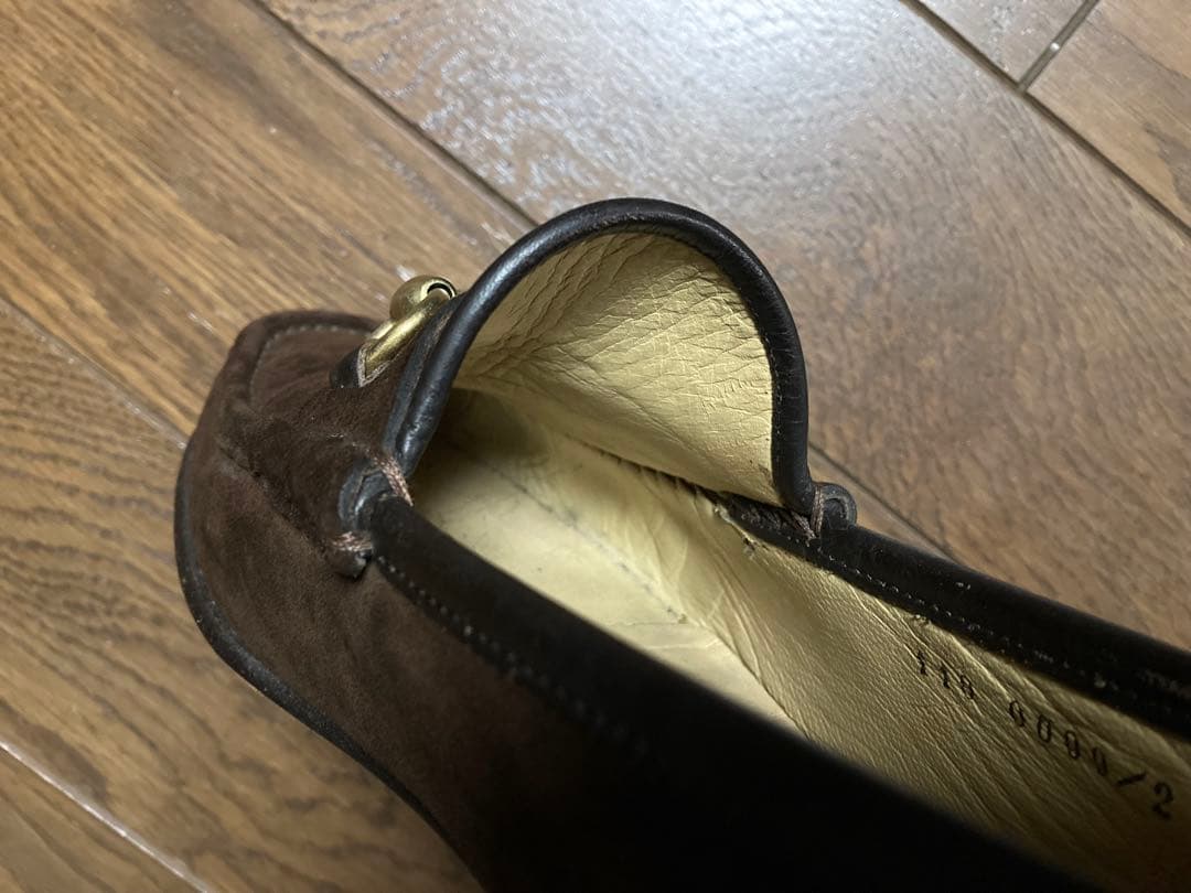 グッチ不朽の最高傑作 ダークブラウンスエード×ゴールド ビットローファー