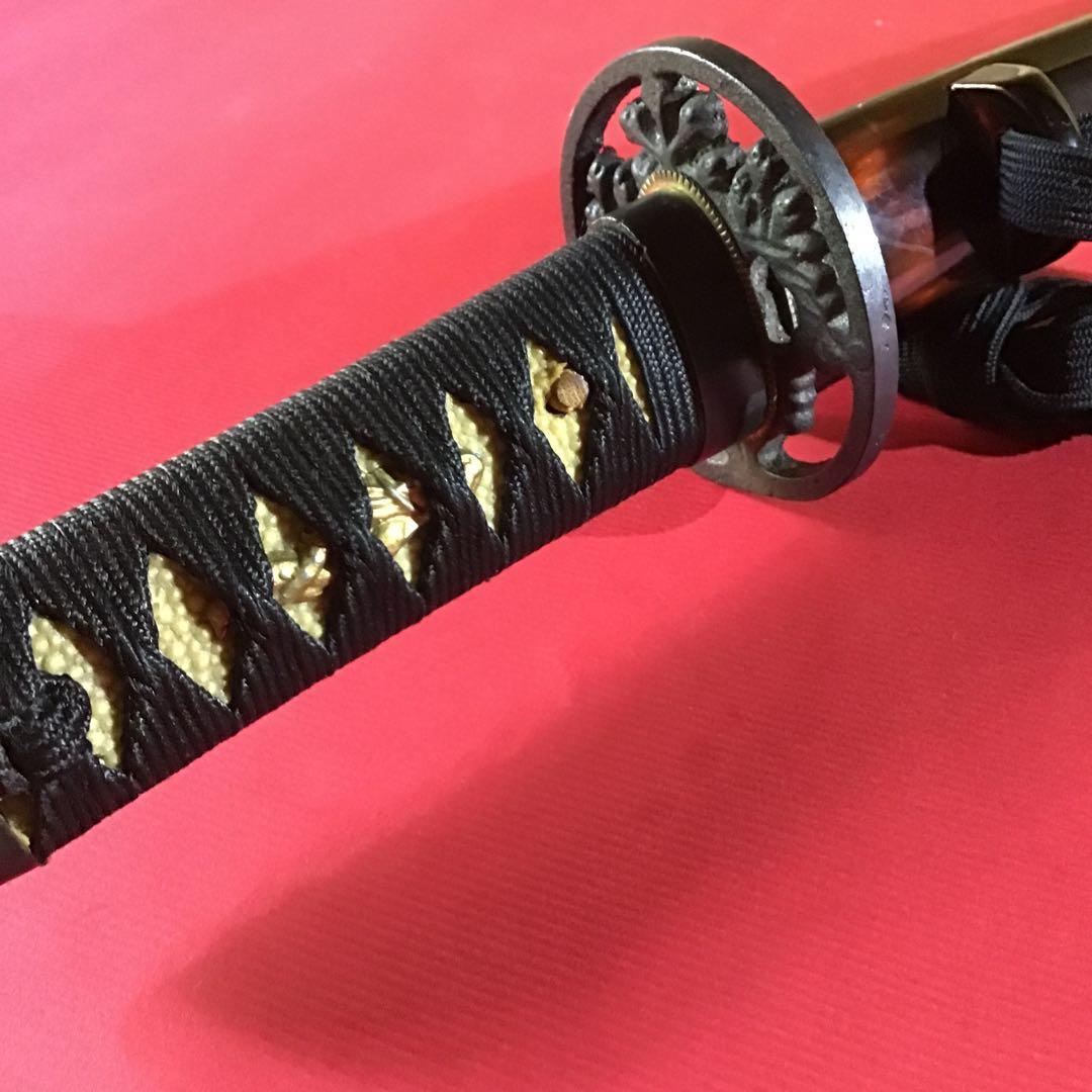 時代物　短刀拵　繋ぎは模造刀　刃は入っていません。