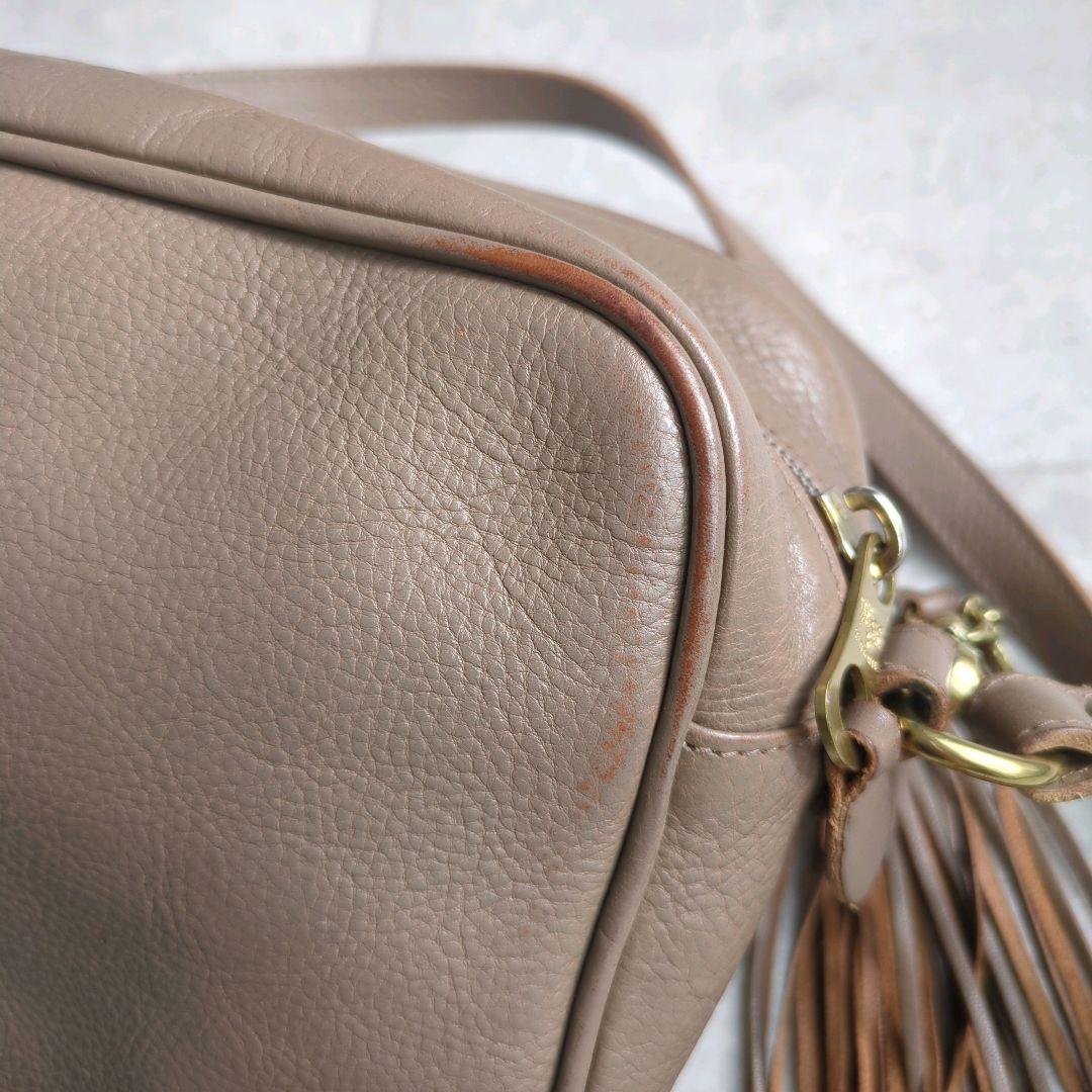 美品✨ イルビゾンテ 本革 ショルダーバッグ カメラバッグ デカロゴ フリンジ