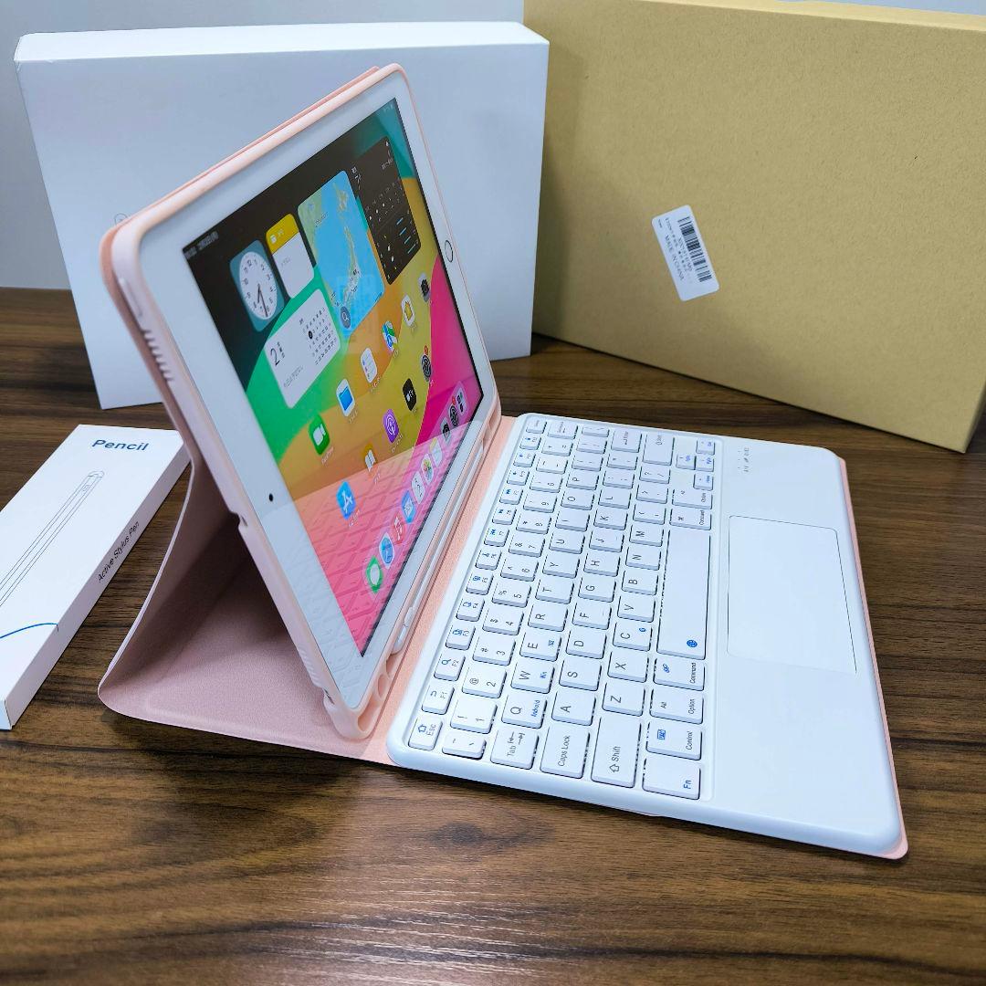 iPad 第6世代 Wi-Fi128GB ケースとキーボードセット、タッチペン
