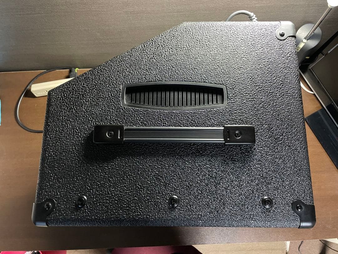 Ampeg BA-110 ベース用アンプ