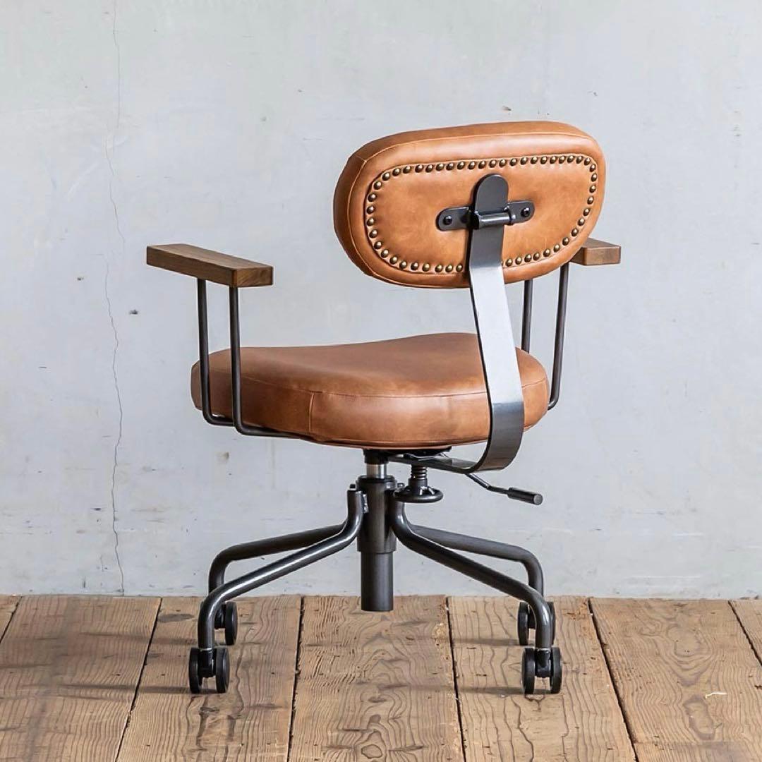 CRASH GATE ランドデスクチェア