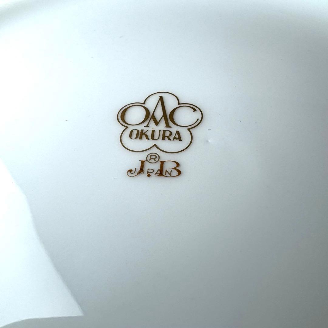 大倉陶園　花瓶　金蝕葡萄　ホワイト　金彩　高さ35㎝