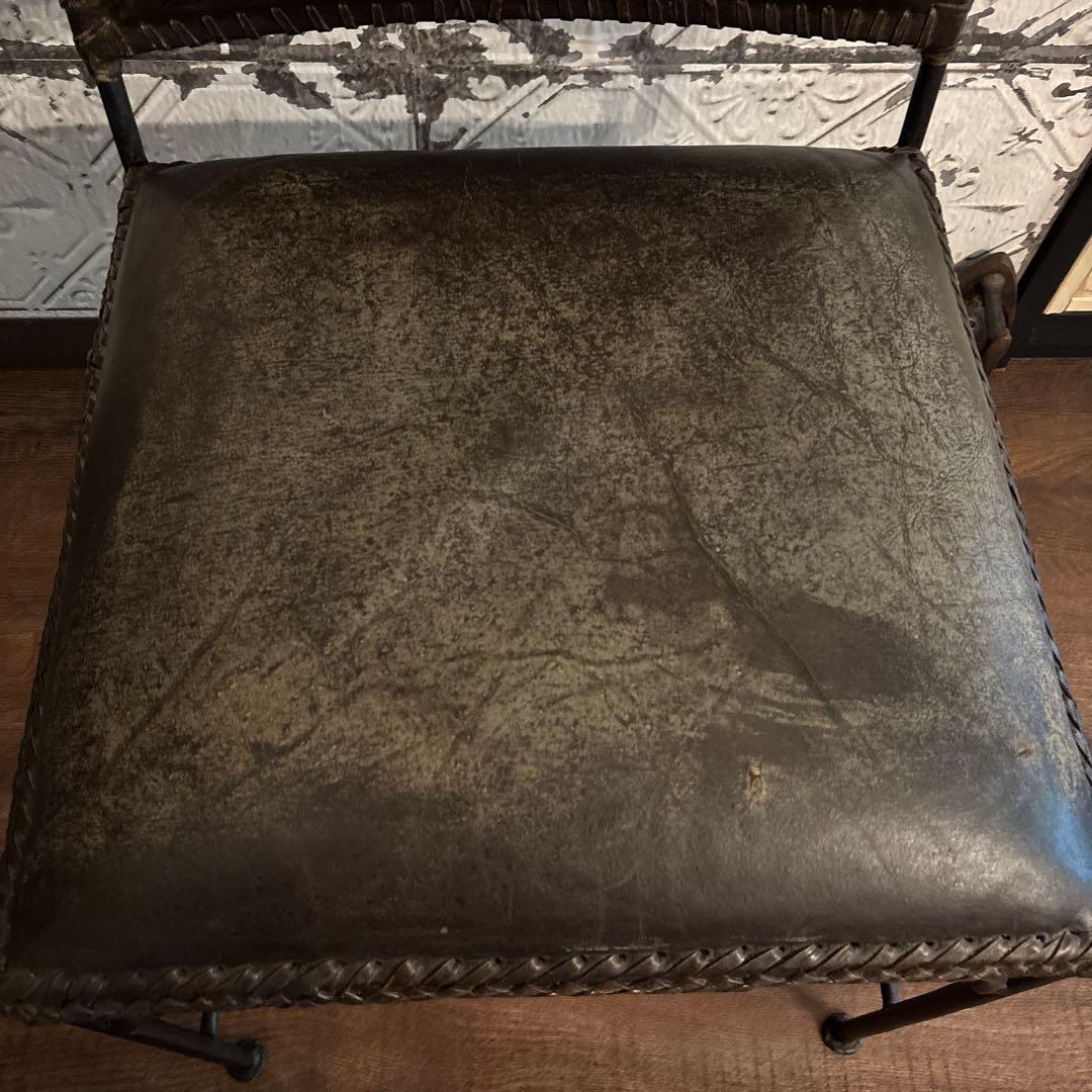 アイアン脚　レザー 本革　アンティーク風チェア