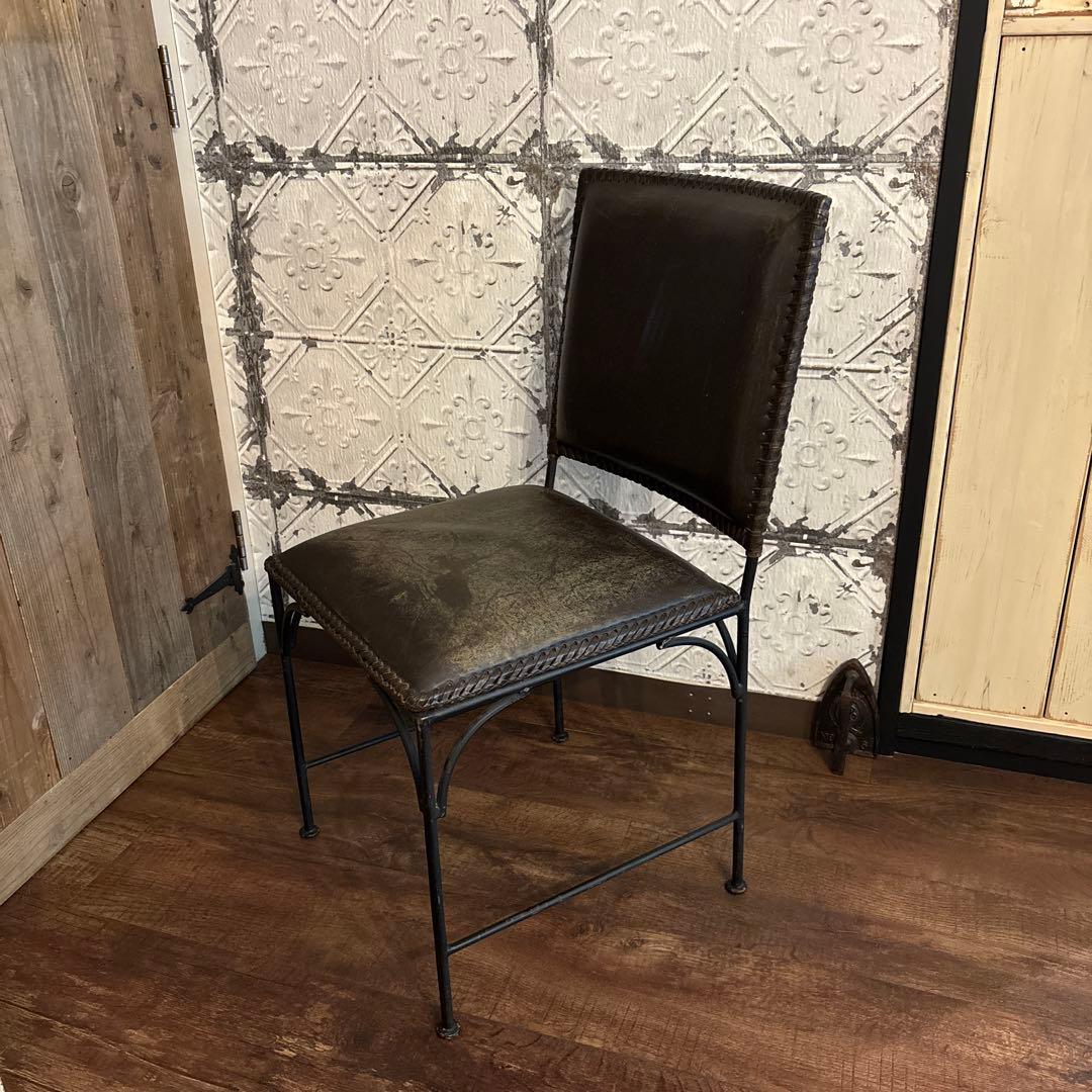 アイアン脚　レザー 本革　アンティーク風チェア
